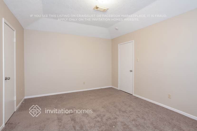 Building Photo - 527 Shealy St