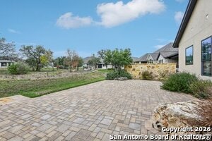 Building Photo - 661 inner