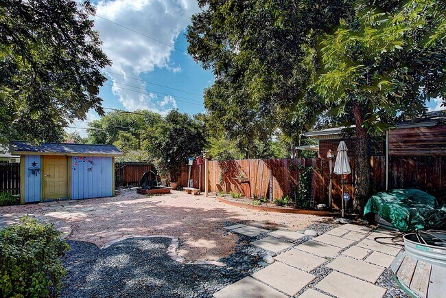 Building Photo - 5500 Westminster Dr