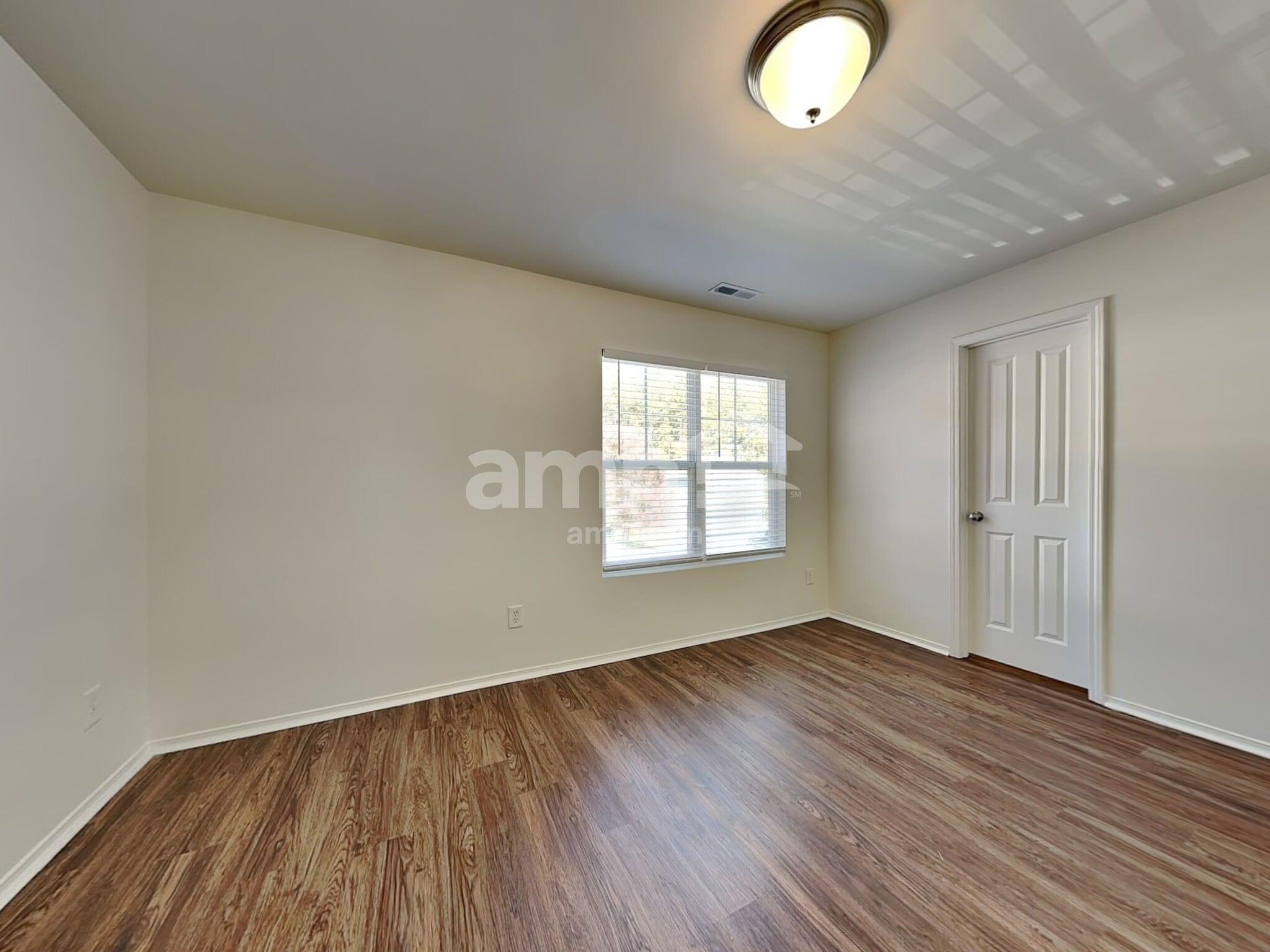 Building Photo - 3112 Varcroft Rd