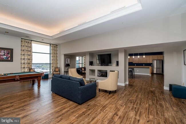 Building Photo - 414 Water St