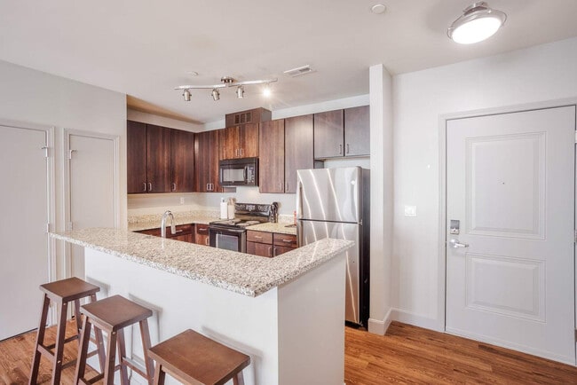 Building Photo - 121 E Freedom Way