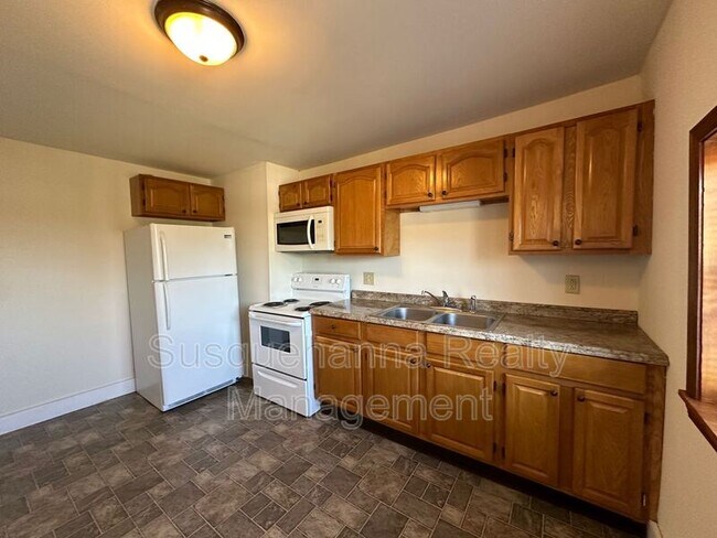 Building Photo - 317-201 W. Main Street