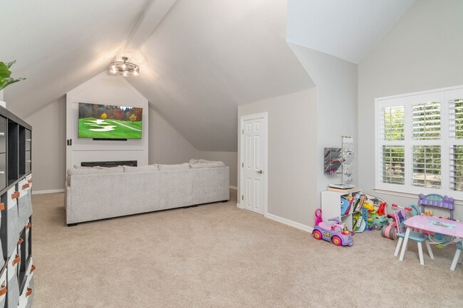 Building Photo - 922 Split Fairway