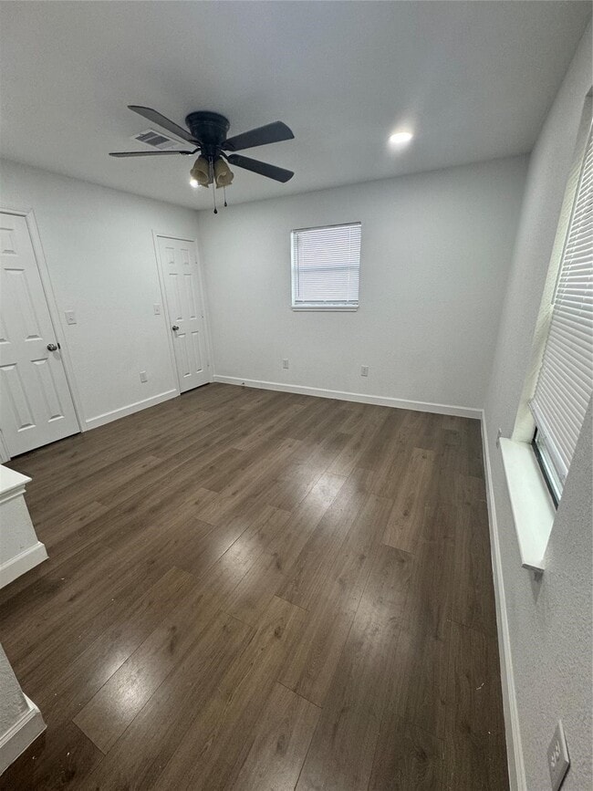 Building Photo - 1549 Co Rd 237