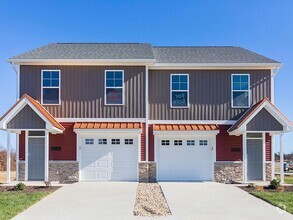 Building Photo - Westcott 20B - Townhome W/ Garage