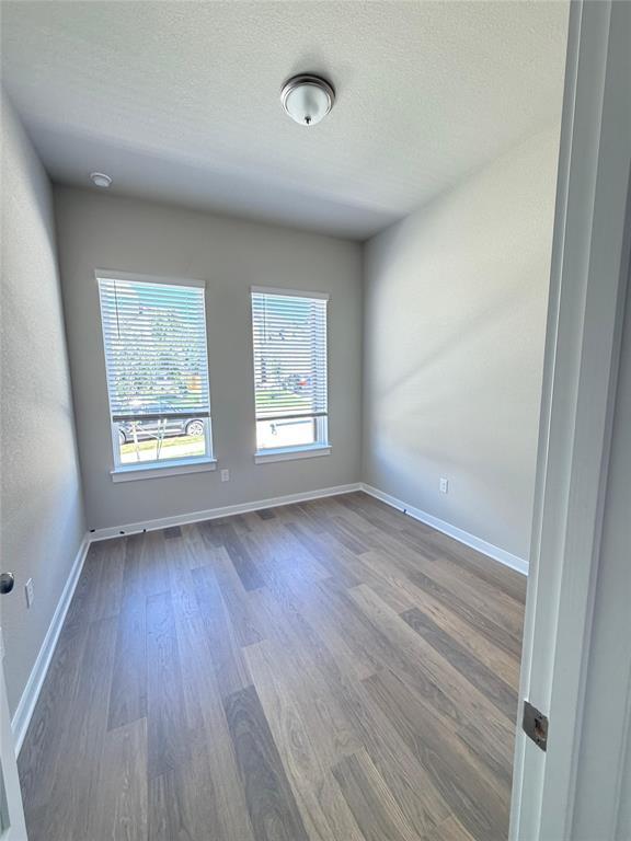 Building Photo - 745 Beaverton Dr