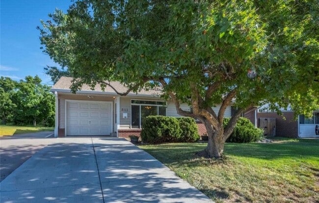 Building Photo - 2111 W 80th Ave