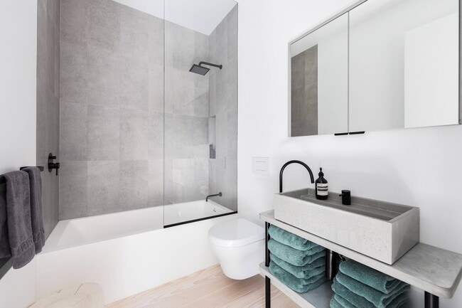 Building Photo - 31 Gilberts Path