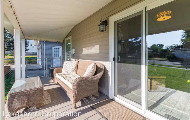 Building Photo - 2 br, 1 bath House - 2428 W Bridge Ave