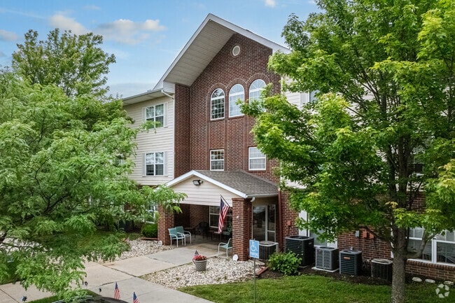 Building Photo - Wyndam Place