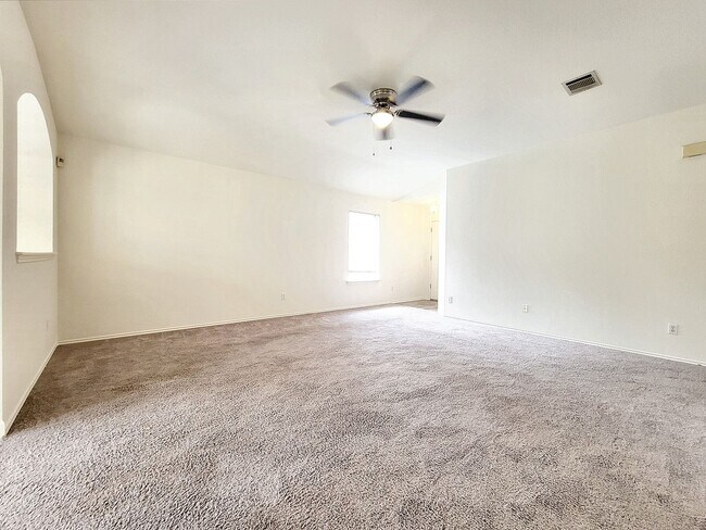 Building Photo - 1707 Zydeco Dr