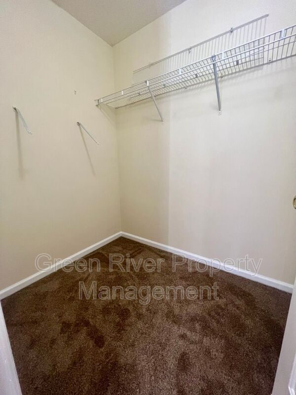 Building Photo - 2074 Heritage Oaks Ct