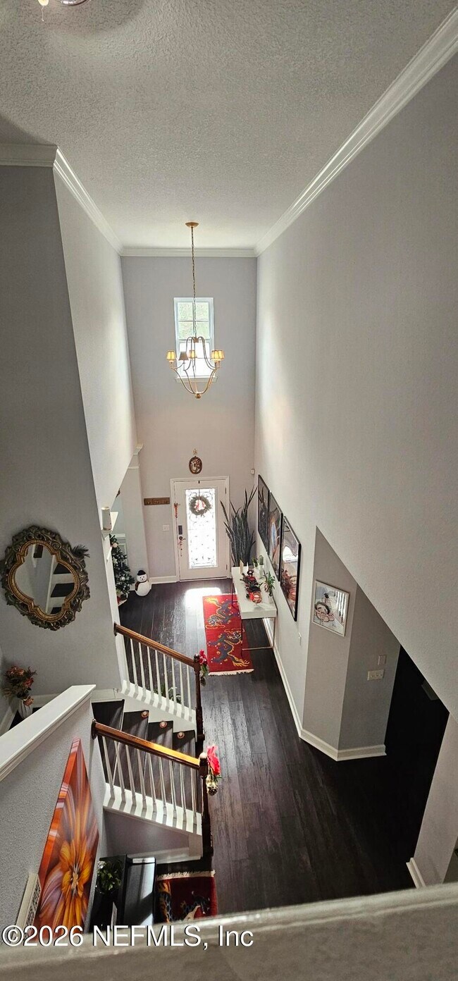 Building Photo - 178 Carrier Dr