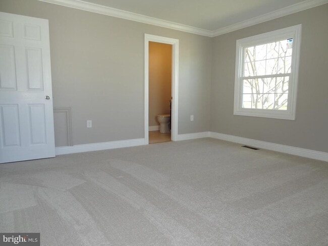 Building Photo - 2271 Dairy Farm Rd