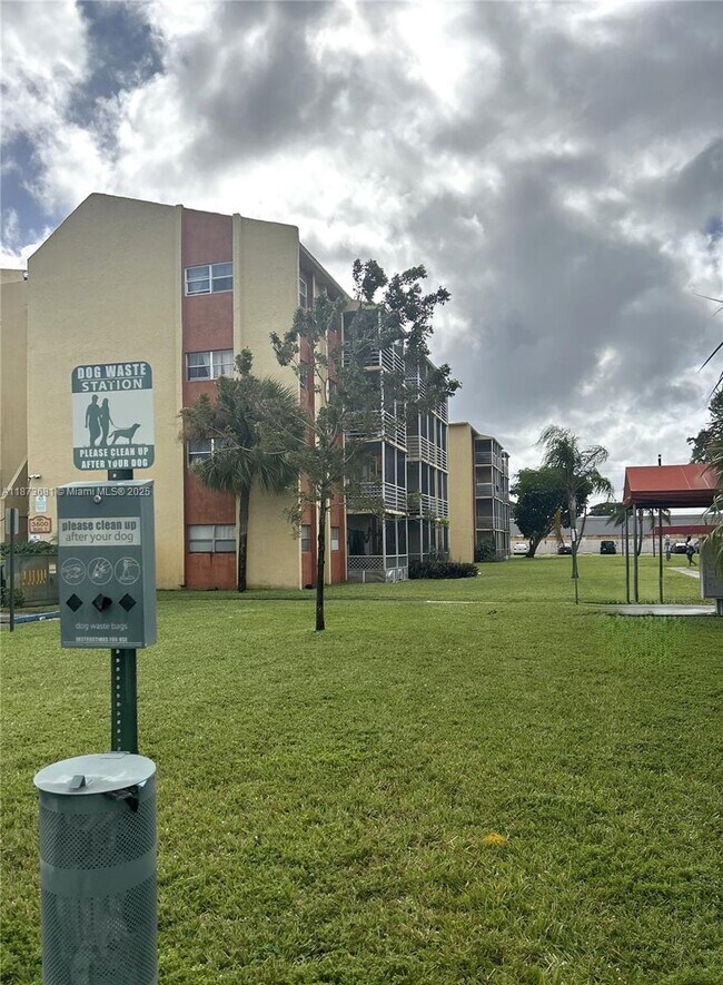 Building Photo - 3600 NW 21st St