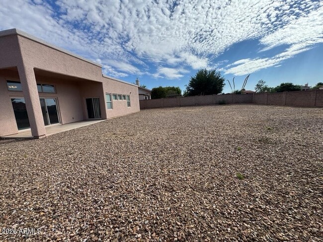 Building Photo - 3603 Plaza De La Rosa