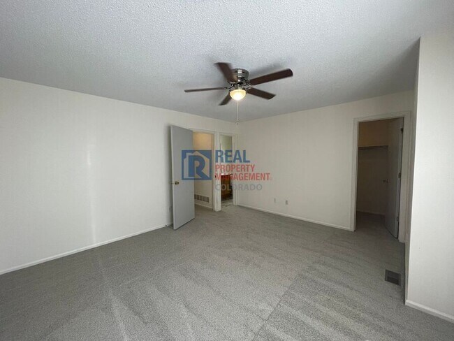 Building Photo - 5812 Granby Hill Dr