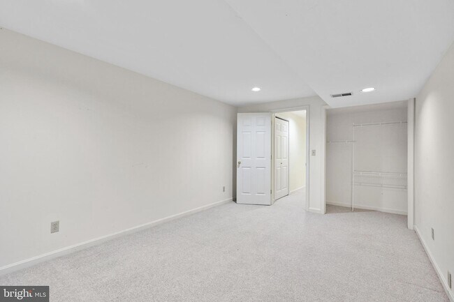 Building Photo - 2335 Colts Brook Dr