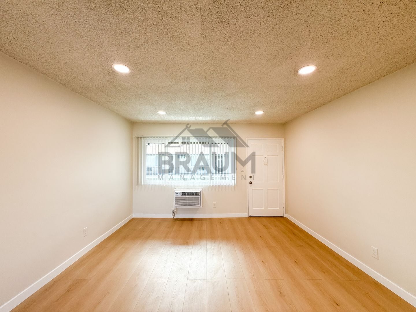 Building Photo - 18350 Napa St