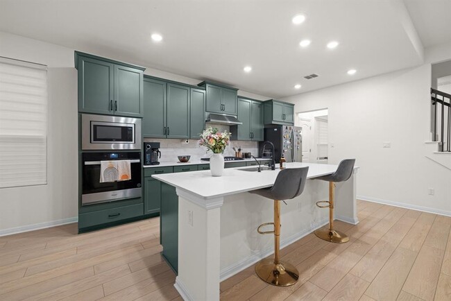 Building Photo - 2604 Acoma Ln