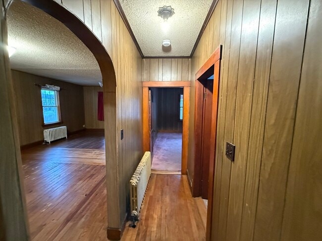 Building Photo - 931 Worcester Rd