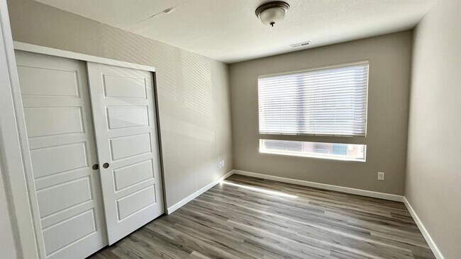 Building Photo - 5164 Andes Way