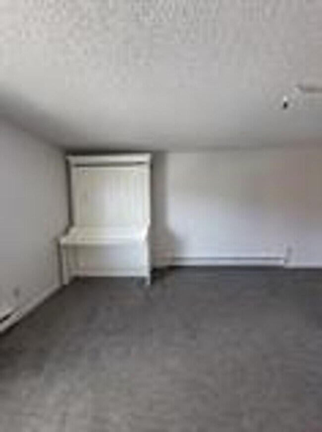 Building Photo - In town Breckenridge Studio!  Heat and Electric included!  Between town and the lifts!  Available...