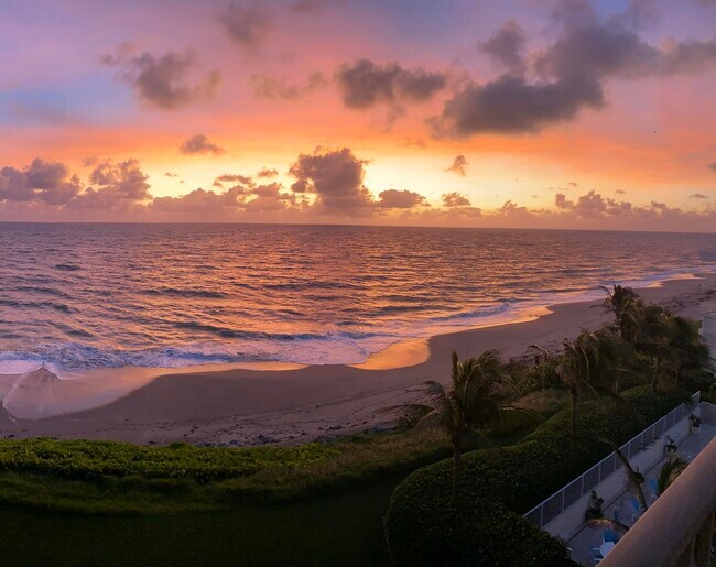 Building Photo - 400 S Beach Rd