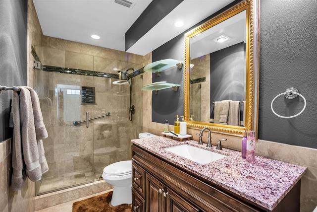 Building Photo - 3216 San Jacinto St