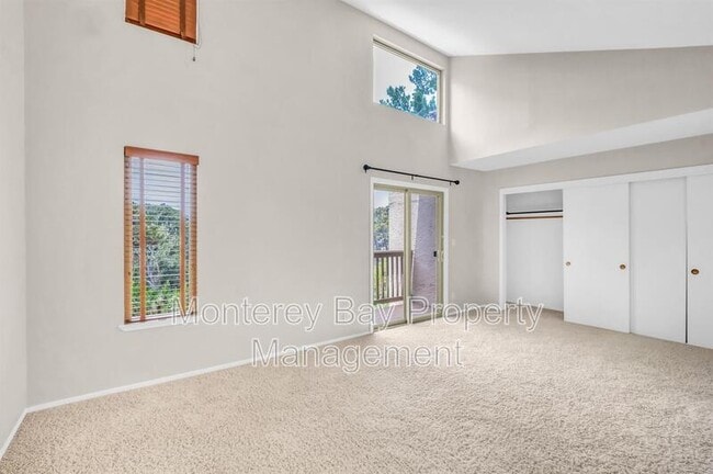Building Photo - 29 Montsalas Dr