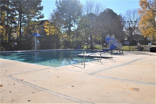 Building Photo - 305 Firefly Rd