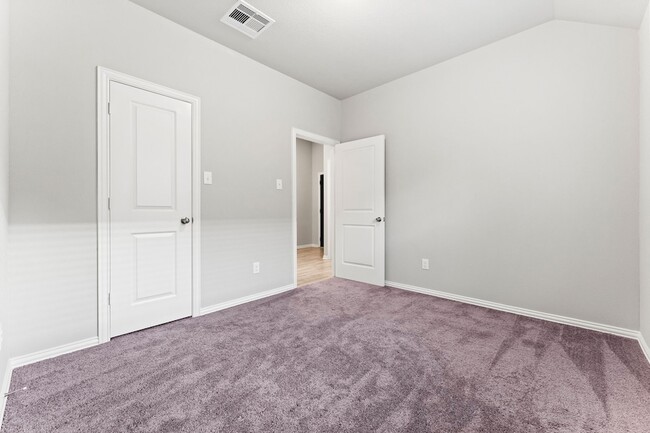 Building Photo - 3815 Wright's Landing Dr