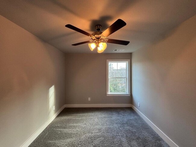 Building Photo - 249 Melba Ln