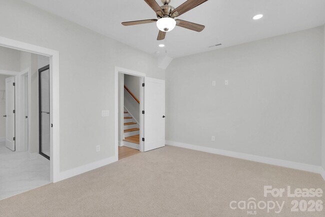 Building Photo - 113 Verbena St