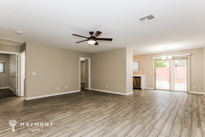 Building Photo - 11234 E Sunland Ave