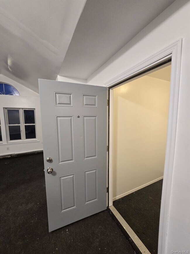 Building Photo - 5-28 B 32nd St