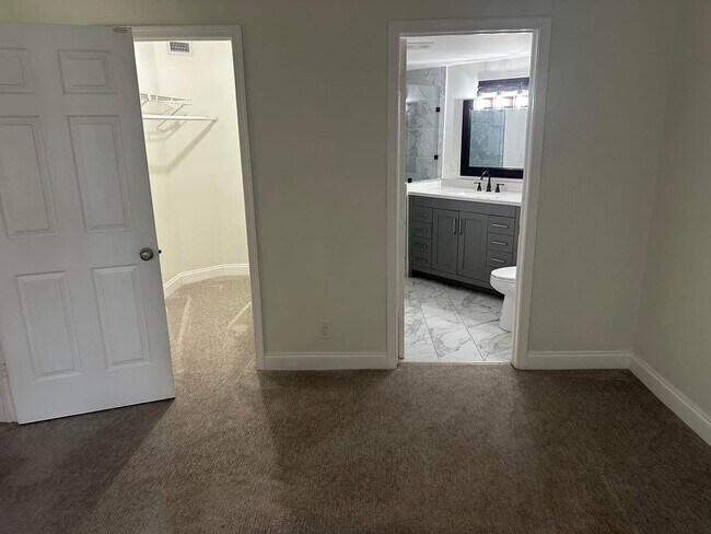 Building Photo - 103 Weybridge Cir