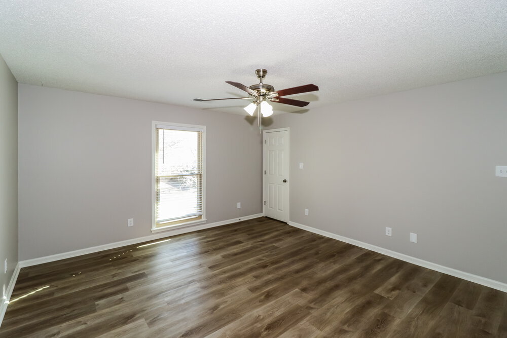 Building Photo - 2703 Twisted Oak Cove N