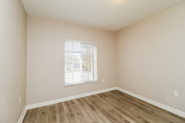 Building Photo - 15337 Black Lion Way