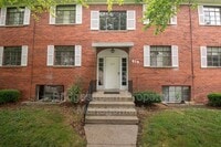 Building Photo - 619 Gainsborough Rd