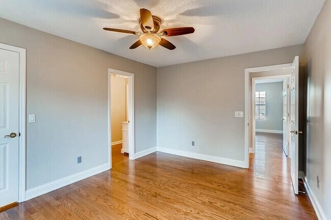 Building Photo - 4150 Lake Mist Dr NW