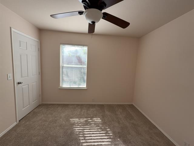 Building Photo - 3003 Elderberry Dr