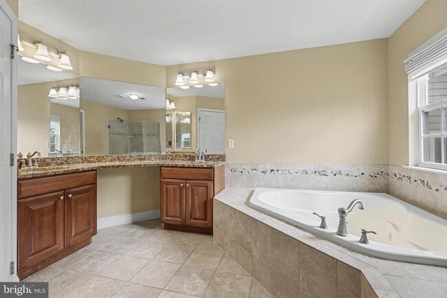 Building Photo - 228 Leffler Cir