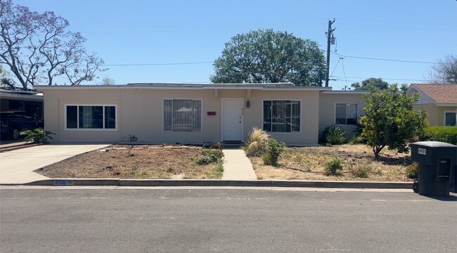 Primary Photo - 2 Bedroom, 2 Bathroom Home