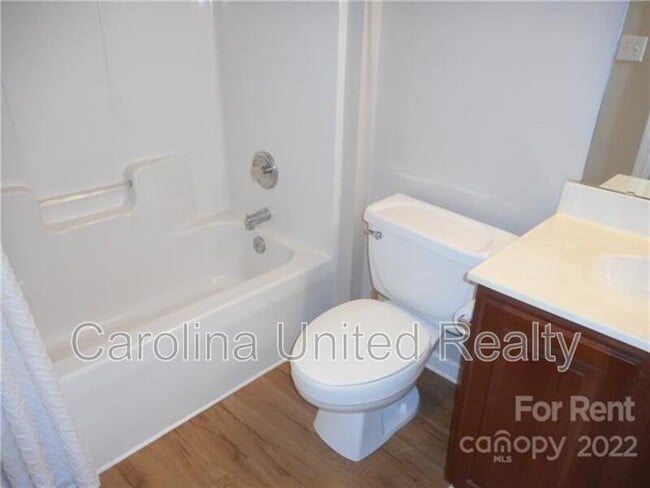 Building Photo - 8145 Millwright Ln