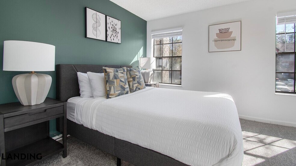 Building Photo - 10263 Whispering Forest Dr