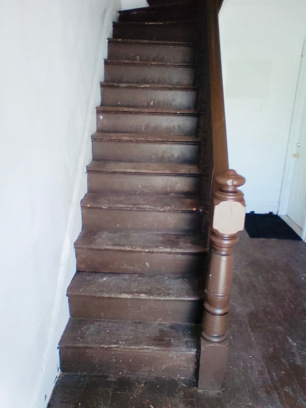 Building Photo - 362 9th St