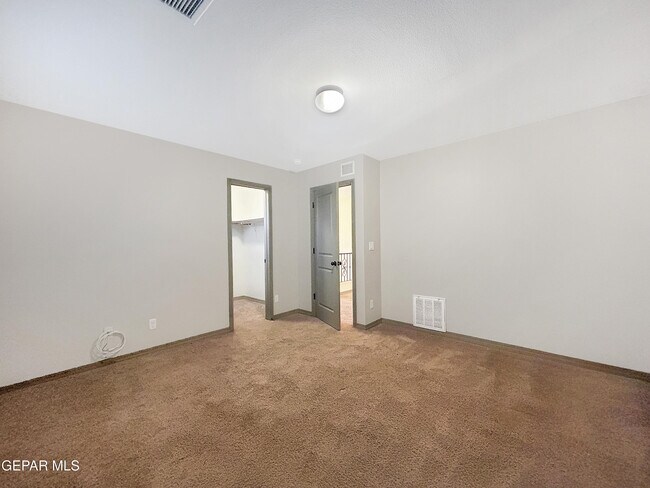 Building Photo - 13125 Lost Willow