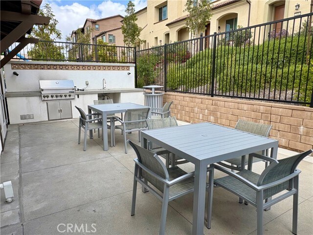 Building Photo - 2113 Crescent Moon